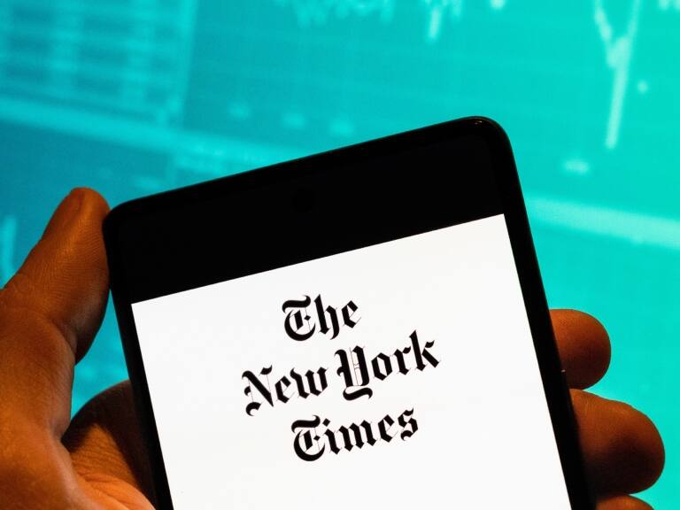 Adiós al check azul: Twitter elimina verificación de cuenta de «The New York Times» por negarse a pagar