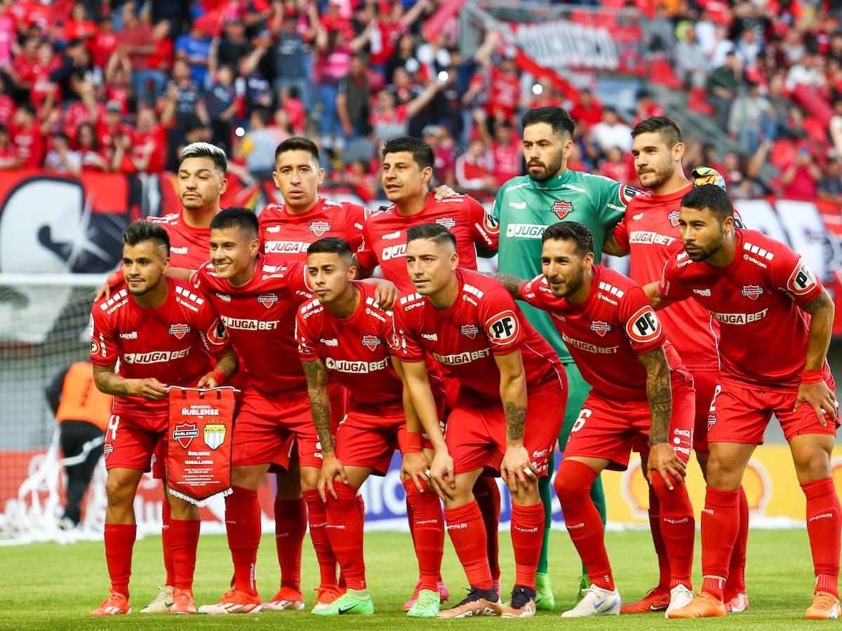 Tras la salida de Mario Salas: Ñublense elige a su nuevo DT para la temporada 2025