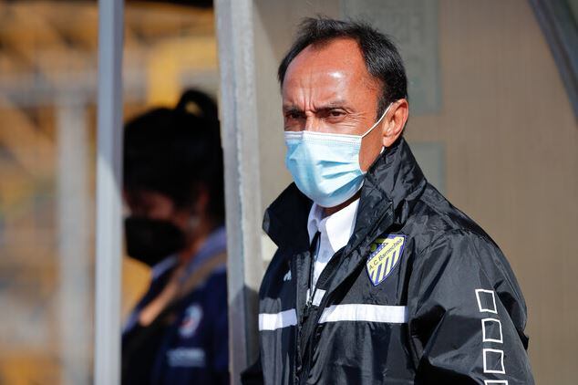 Jaime Pizarro dejó de ser entrenador de Barnechea
