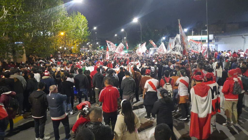 Banderazo, Perú, Lo Barnechea, tres detenidos, 1024x576 jpg ok