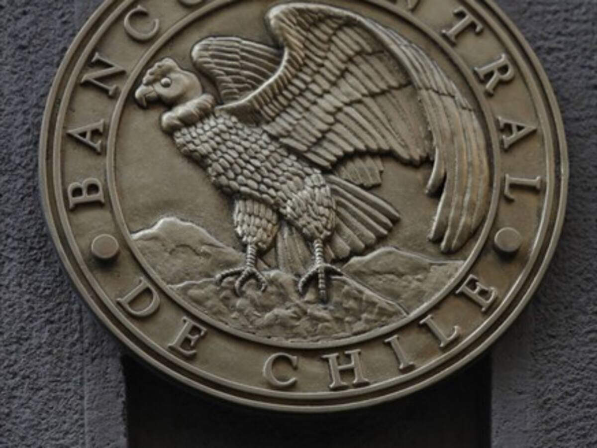 Banco Central inyectará USD$ 20 mil millones para frenar alza del dólar