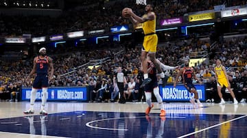 Playoffs NBA: los Pacers aplastaron a los Knicks e igualaron la serie