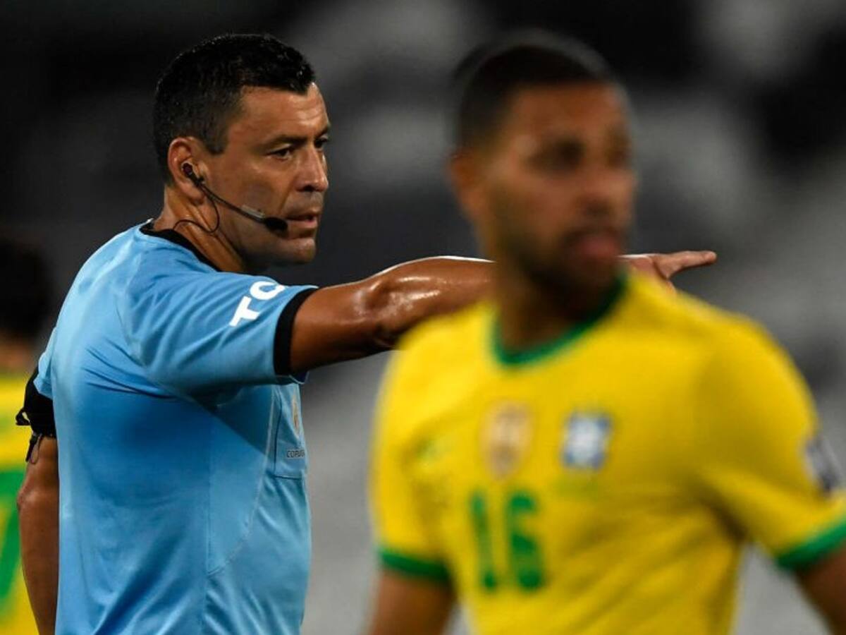 Jugadores peruanos y brasileños centraron sus críticas en Roberto Tobar: «Fue muy arrogante»