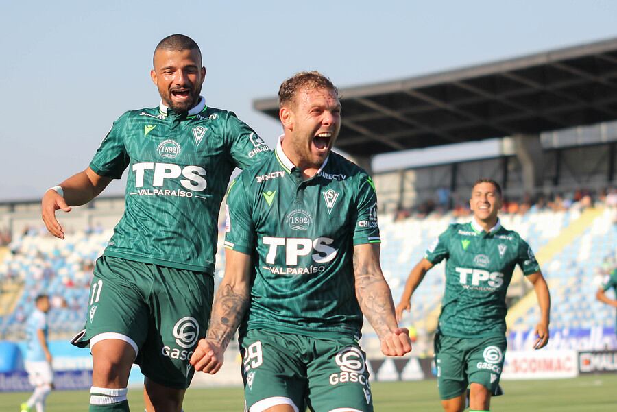Carlos Rotondi anota para Santiago Wanderers en Rancagua