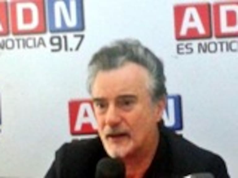 Felipe Armas: El matrimonio dura cuando la mujer es compañera y el hombre también hace el aseo