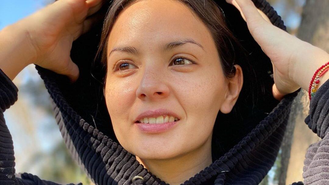 Carolina Arredondo compartió imagen junto a su madre e hija