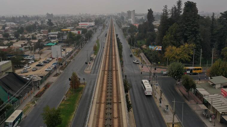 10 de Abril de 2019/SANTIAGO Av Vicuña Mackenna en Puente Alto , en el inicio de la cuarentena parcial de la comuna en medio de la pandemia por Covid-19
FOTO:SAMIR VIVEROS/AGENCIAUNO