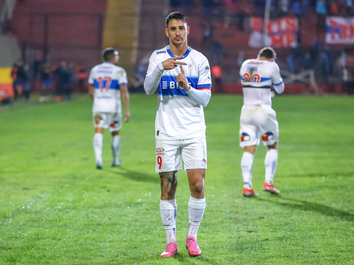 Universidad Católica derrotó a O’Higgins con doblete de Zampedri, que alcanzó a Alberto Fouillioux como uno de los goleadores históricos del club