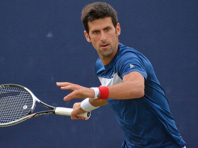 Novak Djokovic donó un millón de euros para comprar respiradores artificiales