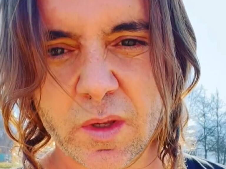 «Váyanse a la conch…»: Cuchillo Eyzaguirre reaccionó indignado a ceremonia de entrega de propuesta de nueva Constitución