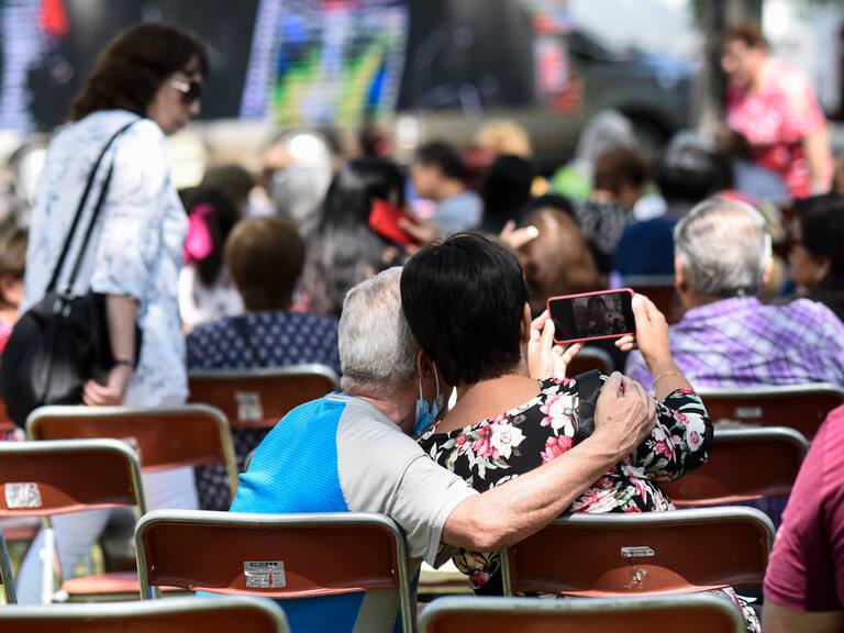 Esperanza de vida 2025: ¿Cuál es la edad actual que alcanzan los hombres y mujeres en Chile?