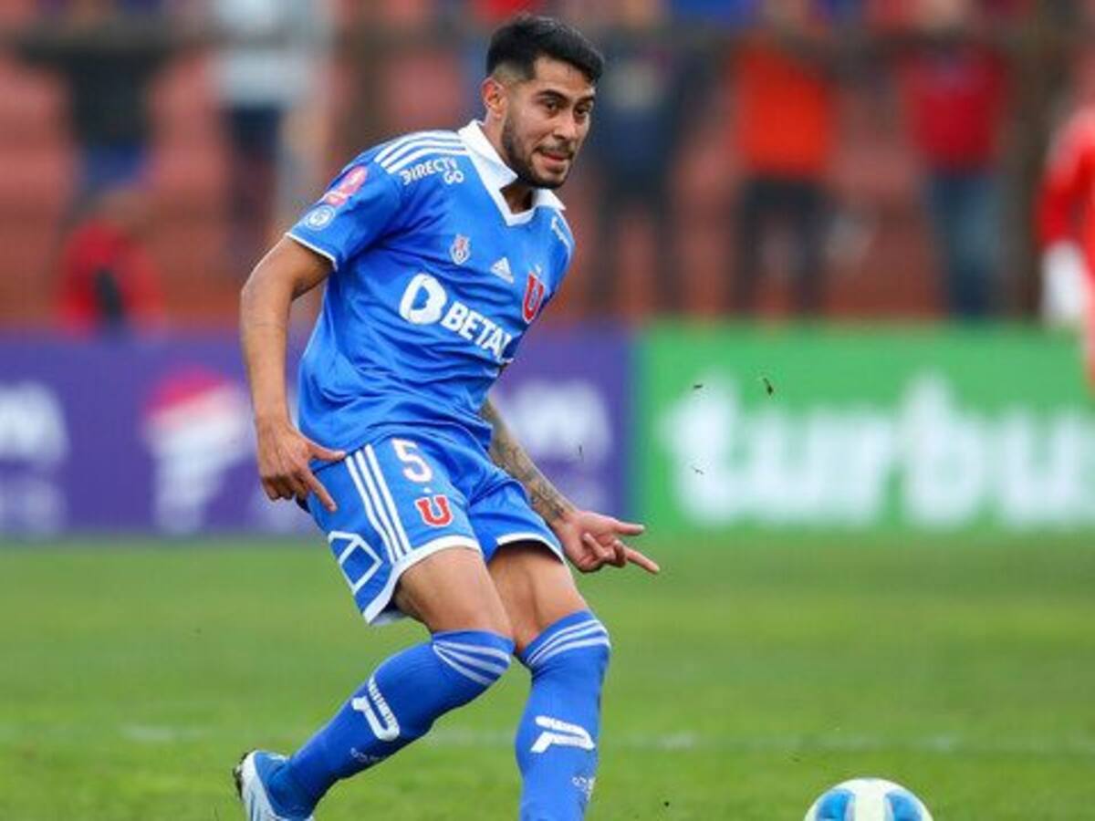 Emmanuel Ojeda recibe un partido de suspensión y se perderá la ida de semifinales por Copa Chile