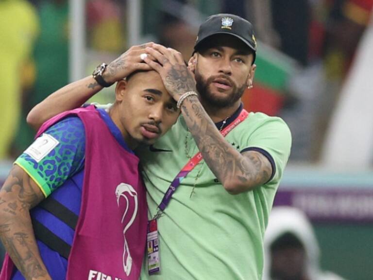 Gabriel Jesús y Alex Telles