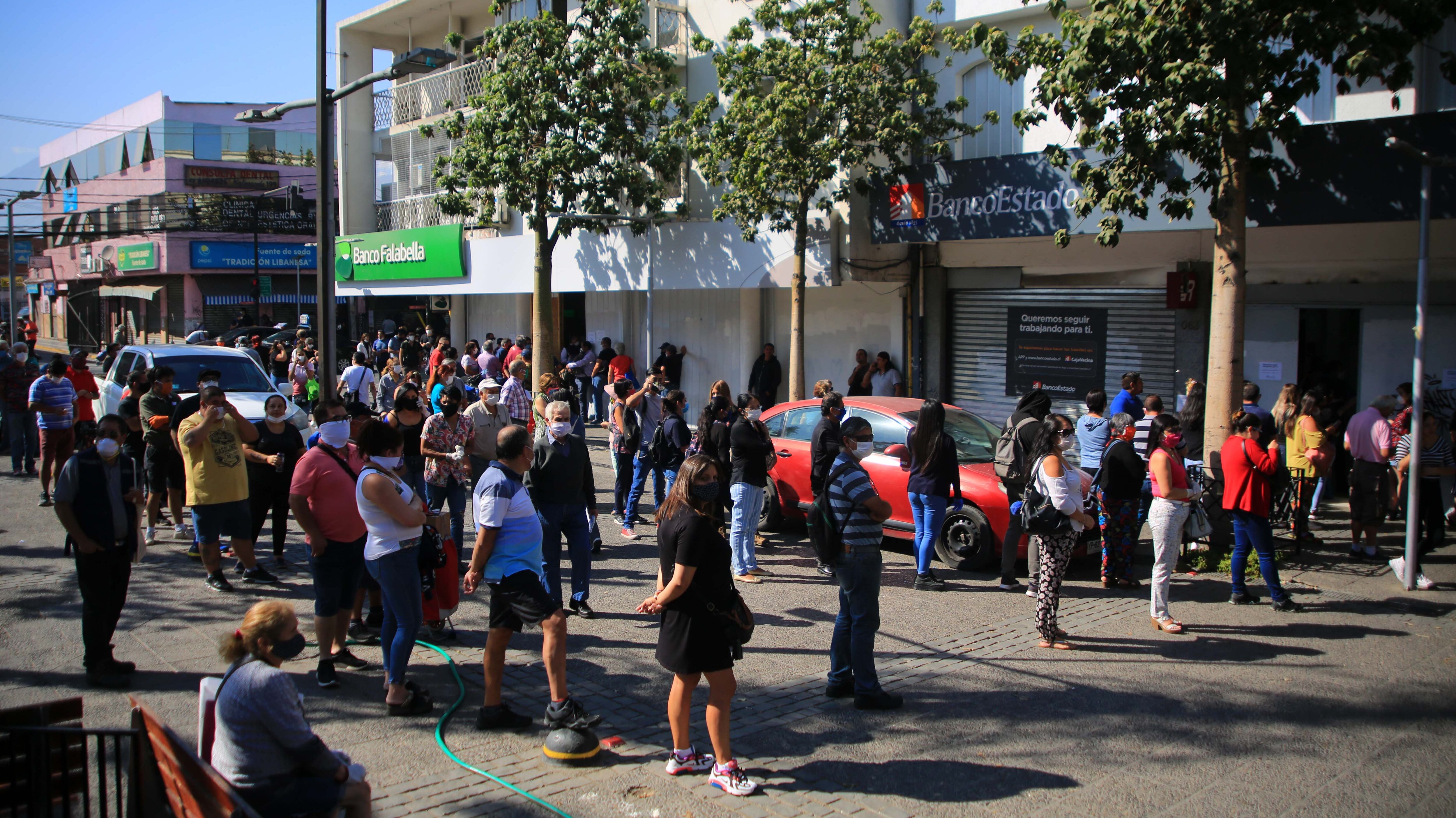 Paso a Paso: Las comunas que pasaron a transición este martes