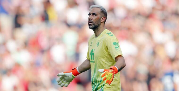 Claudio Bravo entra en la nómina para el duelo entre Betis y Real Madrid