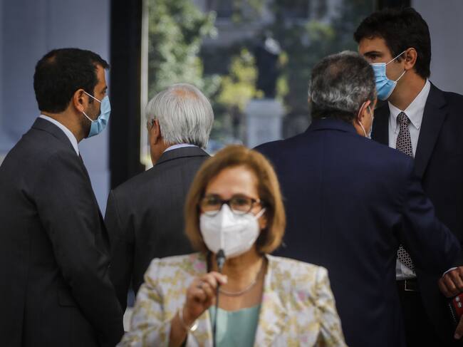 El momento en que la presidenta del Senado, Adriana Muñoz, se disponía a realizar su intervención. Foto: Agencia Uno