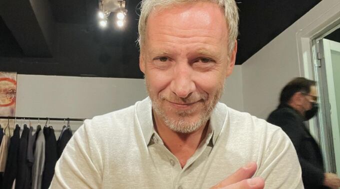 Como dos gotas de agua: Martín Cárcamo sorprendió con parecido con su papá