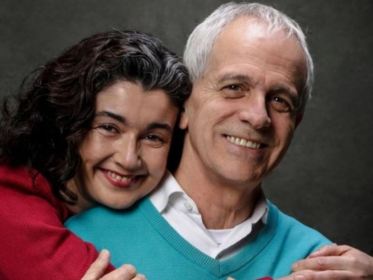 Paulina Urrutia entrega sentido mensaje tras fallecimiento de Augusto Góngora: «Estoy emocionada por el cariño, por el respaldo y agradecida de la gente»