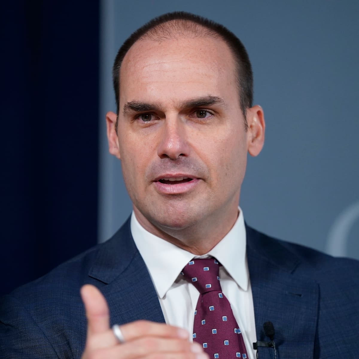 Brasil destituye a Eduardo Bolsonaro de la Policía Federal por abandono de cargo