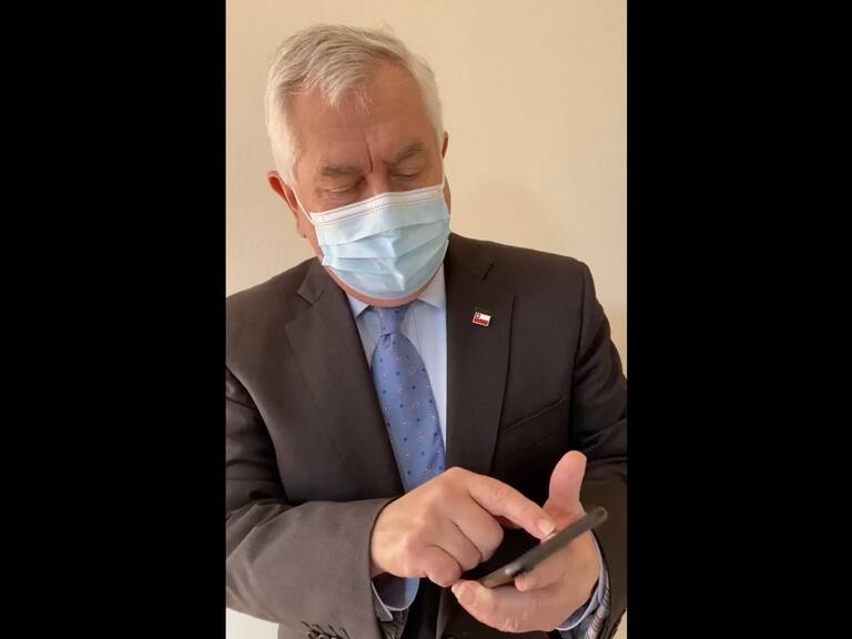 "Esta pregunta la responderá...": El "gag" con el que La Moneda celebró los 10 millones de vacunados