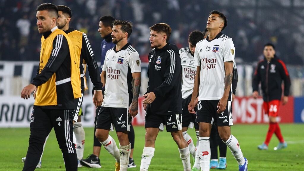 Duro castigo de Conmebol: Colo Colo deberá jugar sin público ante Fortaleza
