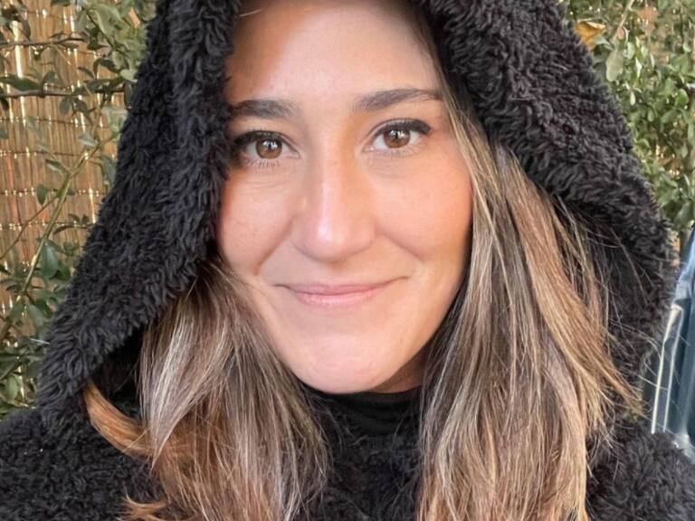 Belén Mora publica foto de su embarazo.