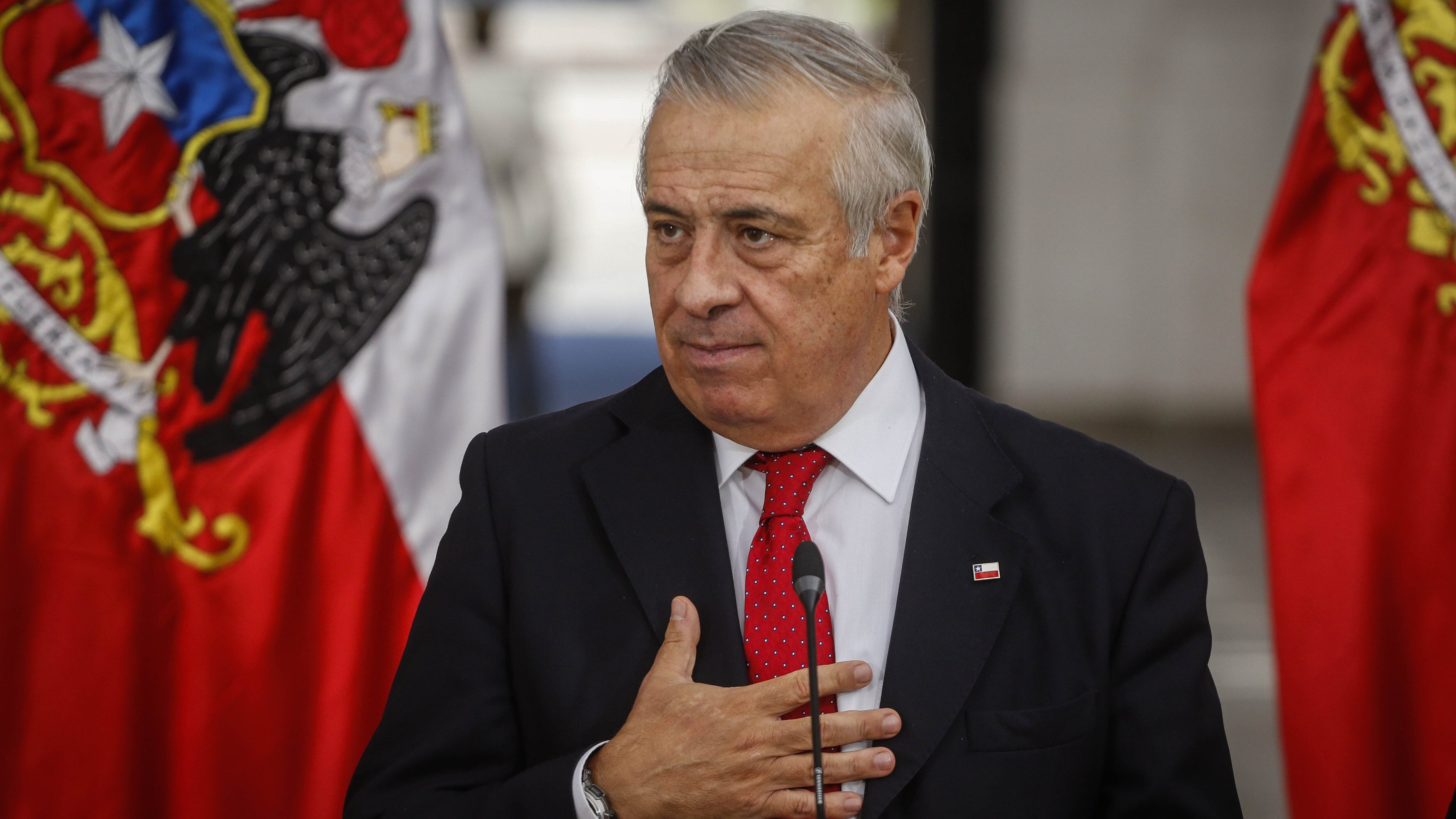 16 de marzo del 2020/SANTIAGOJaime Mañalich, ministro de Salud, habla en el entre patio, del Palacio de La Moneda, tras finalizar la reunión interministerial, por coronavirus.
FOTO: SEBASTIAN BELTRAN GAETE/AGENCIAUNO