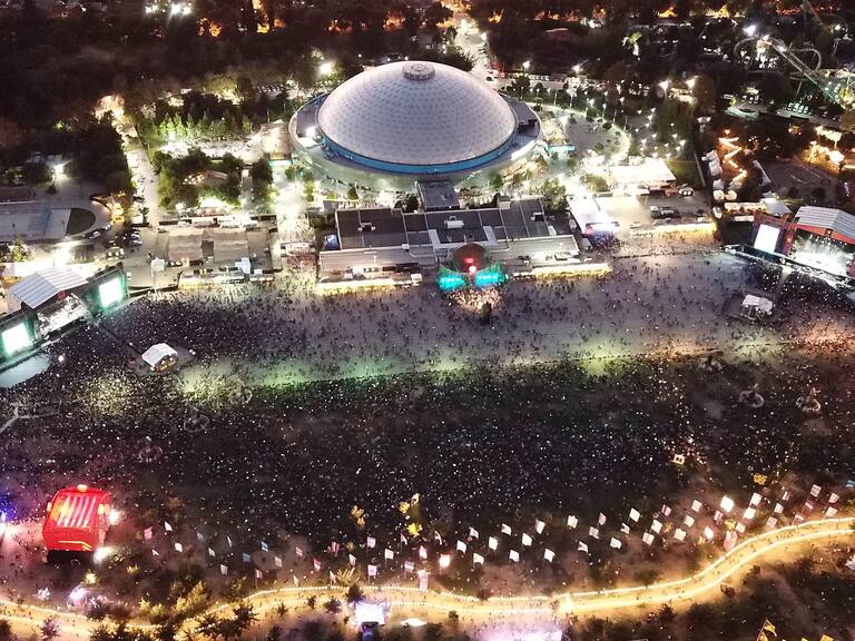 Alcalde Desbordes busca el regreso de Lollapalooza Chile al Parque O’Higgins: ¿Qué dice la productora?
