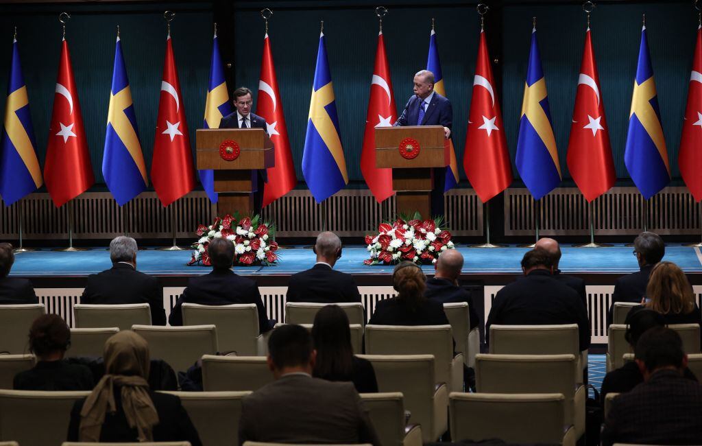 Recep Erdogan y Ulf Kristersson ante la prensa en la capital de Turquía