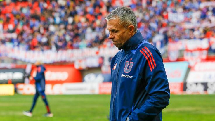 Gustavo Álvarez descarta la salida de un jugador sub 21 en la U y advierte de cara a la revancha con Guaraní: “Lo vamos a tomar con humildad”