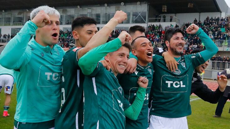 "Sí son 5 estrellas": Santiago Wanderers despeja las dudas tras el reconocimiento de dos títulos