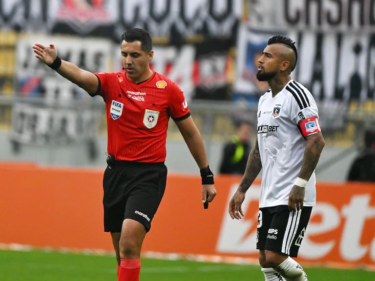 El polémico penal a favor de Everton que genera debate: ¿era mano de Alarcón?