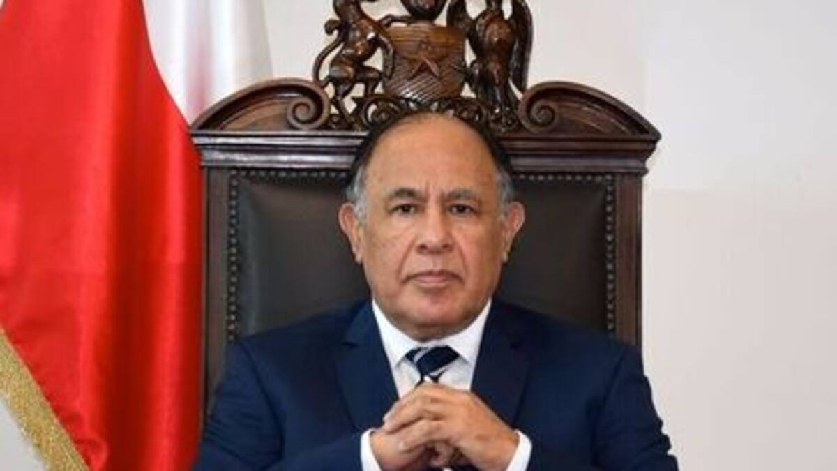 Corte Suprema abre sumario contra el ministro Diego Simpertigue: investigan vínculos con imputado del caso Muñeca Bielorrusa