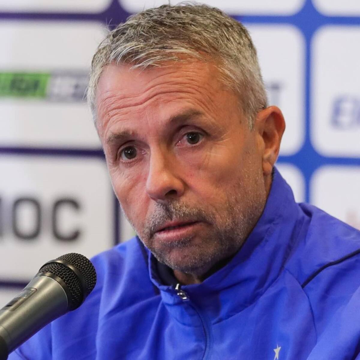 Gustavo Álvarez reconoció que el mercado de pases en la U, no está cerrado: “Haremos un análisis”