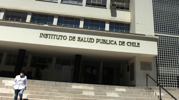 ISP alerta de supuesto potenciador sexual natural por contener fármacos con alto riesgo de infarto de venta online