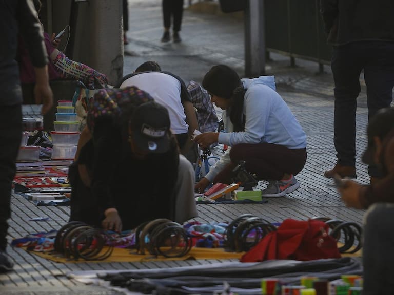 Desempleo llegó a 7,4% en trimestre noviembre-enero