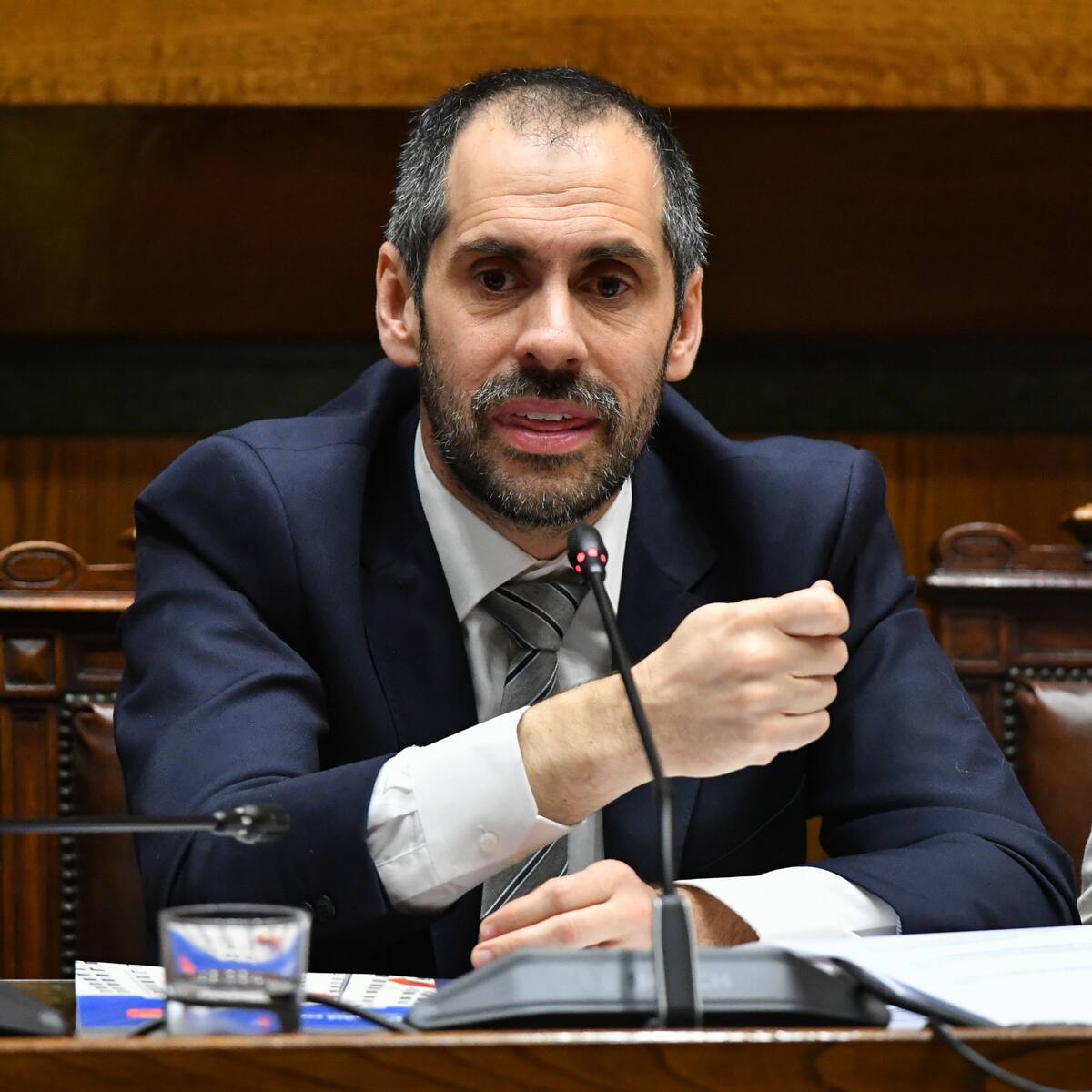 Senado vota este martes la acusación constitucional contra el exministro Nicolás Grau