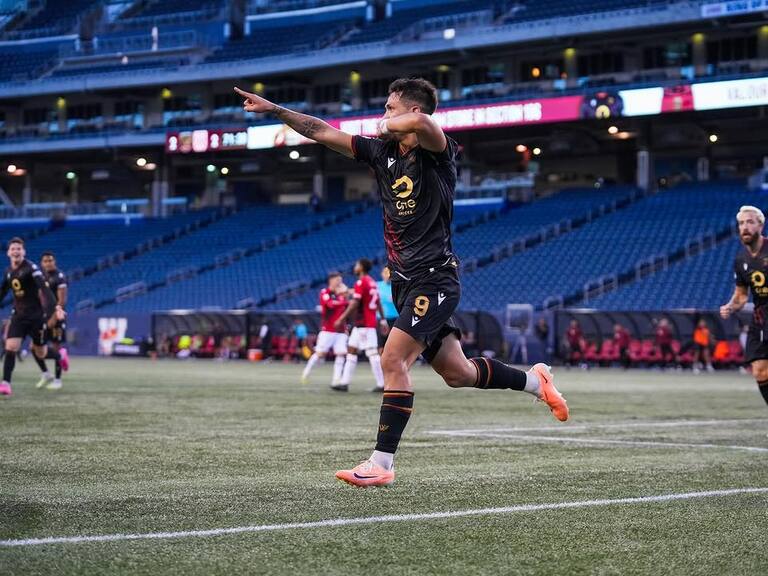 Instagram @walter.poncee