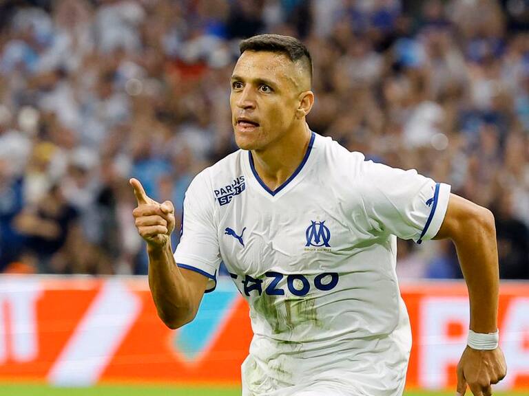 Alexis Sánchez anotó un tremendo golazo de tiro libre por el Marsella ante el Mónaco de Maripán
