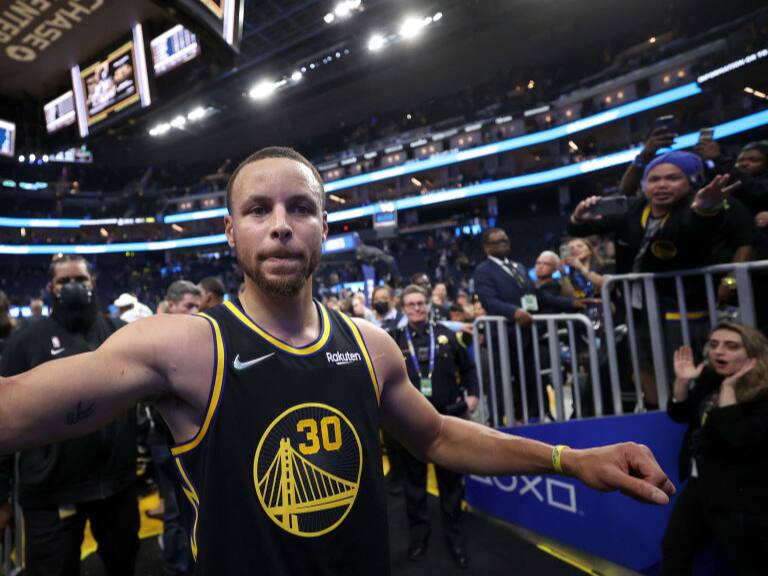 Golden State Warriors v Denver Nuggets - playoffs NBA