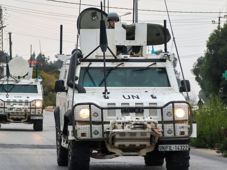 Vehículos blindados de los cascos azules de las fuerzas de la ONU en el Líbano