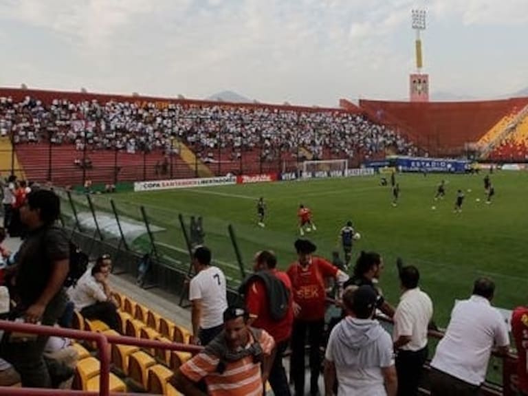 Trabajadores del fútbol afectados por la pandemia de coronavirus: «Echamos mucho de menos ir a los estadios»