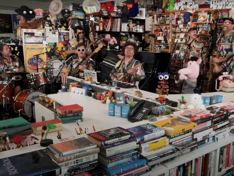 “Alza la mano si eres ilegal”: Álvaro Díaz revela los secretos del Tiny Desk de 31 Minutos