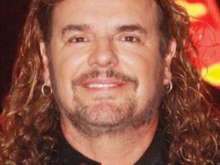 Vocalista de Maná sorprendió en los Grammy Latino 2018 por su «nuevo rostro»