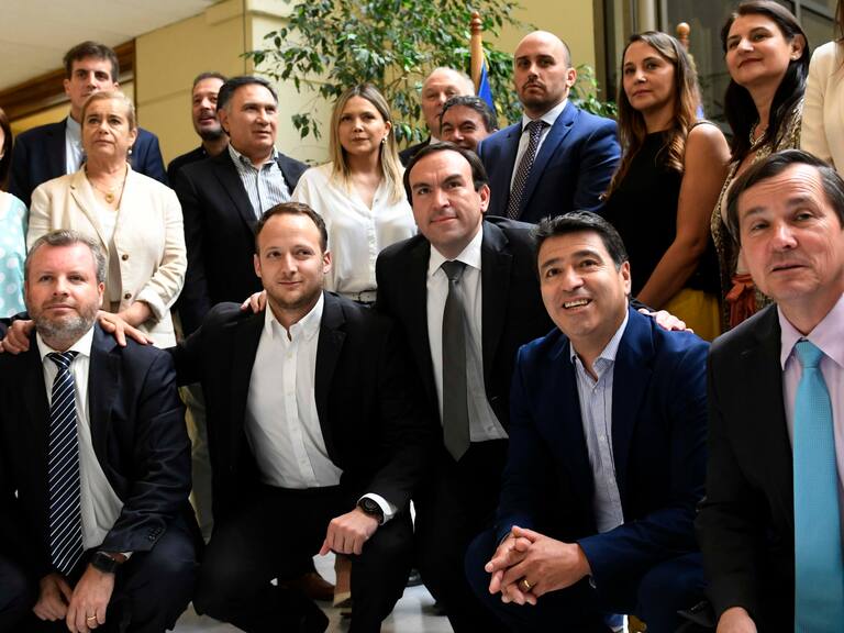 “Grave atentado contra la separación de poderes”: Bancadas de Chile Vamos exige a Presidente Boric rechazar críticas de ministros tras fallo del TC