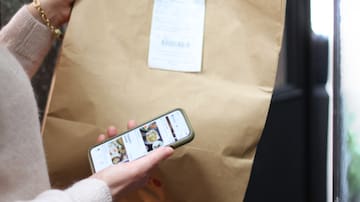 Lunes “sin mayo” y el reinado del Italiano: esto fue lo que más se pidió en aplicaciones de delivery en Chile este 2023
