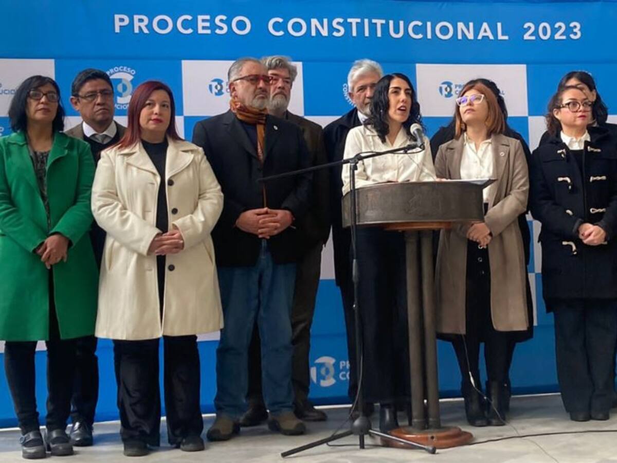 Tensión en el Consejo Constitucional: oficialismo pide aplazar votación de enmiendas y republicanos responden que fechas «se mantienen»