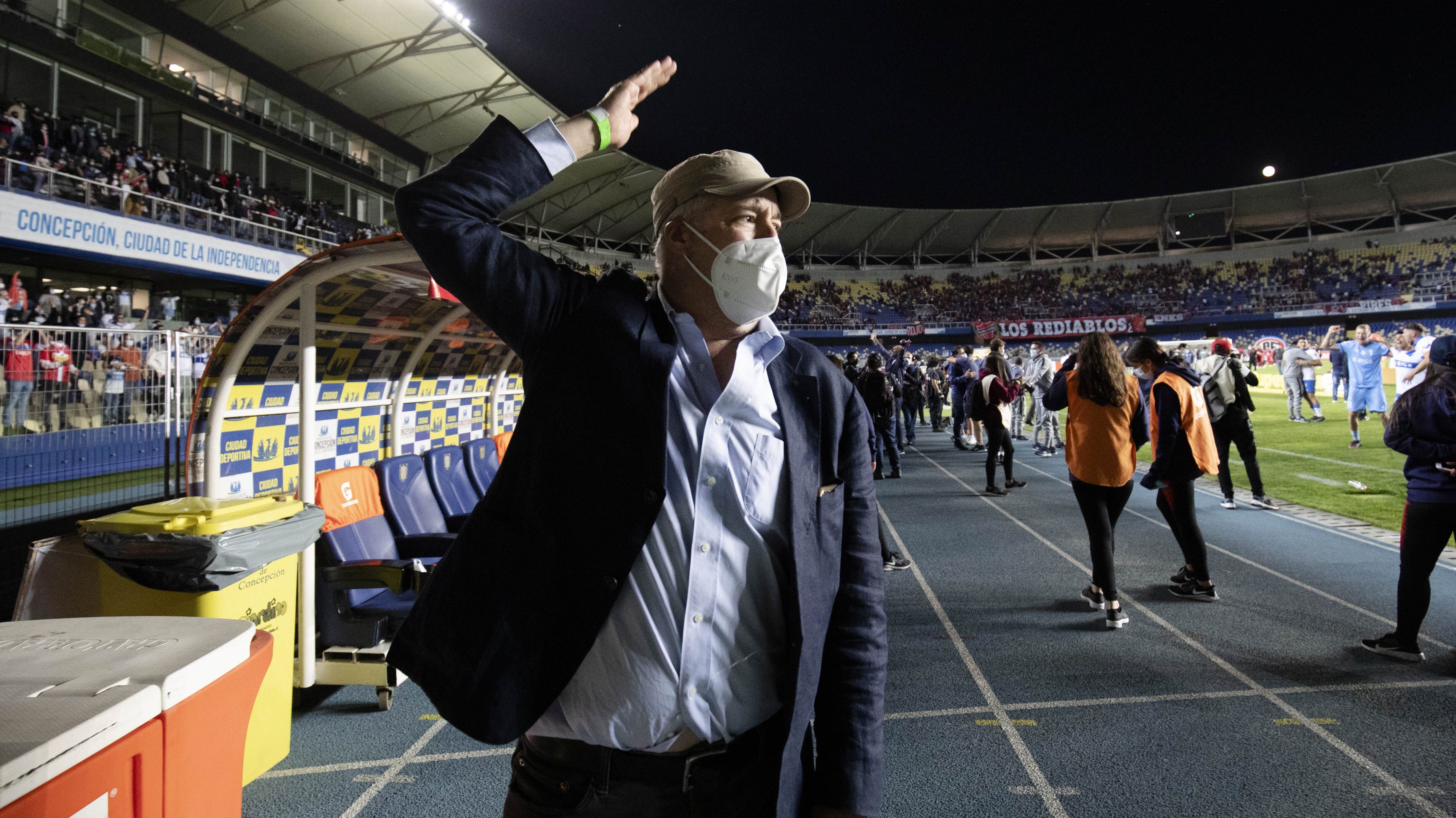 18 de Noviembre del 2021/CONCEPCIONJuan Tagle celebra ,durante el partido valido por Supercopa Easy 2020, entre Universidad Catolica vs ublense, disputado en el estadio Ester Roa Rebolledo de Concepcin
FOTO:JAVIER VERGARA/AGENCIA UNO