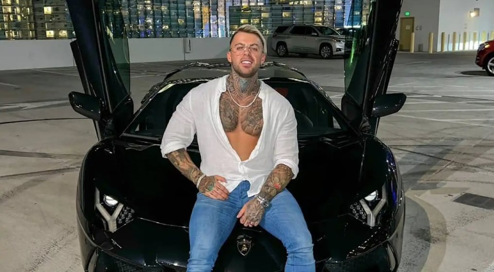 Les prometió ganar dinero: más de mil seguidores demandan a influencer Amadeo Llados