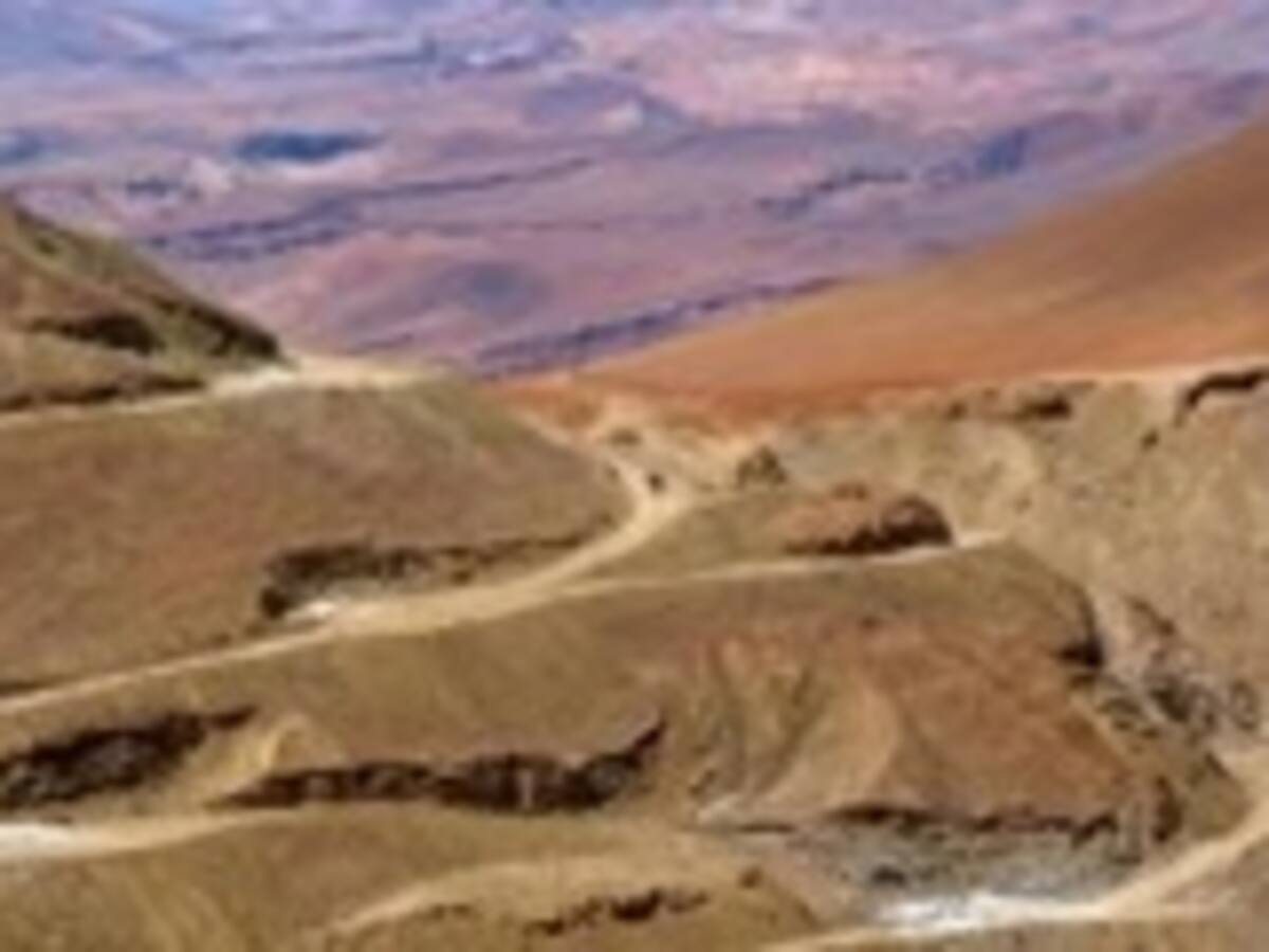 La Superintendencia del Medio Ambiente sanciona a minera Maricunga por daño irreparable a humedales